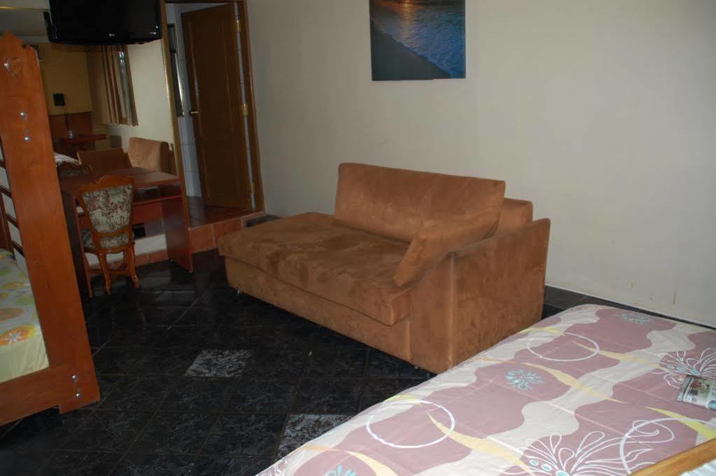 Hotel Ciudad Latin Palace Guayaquil Exteriör bild
