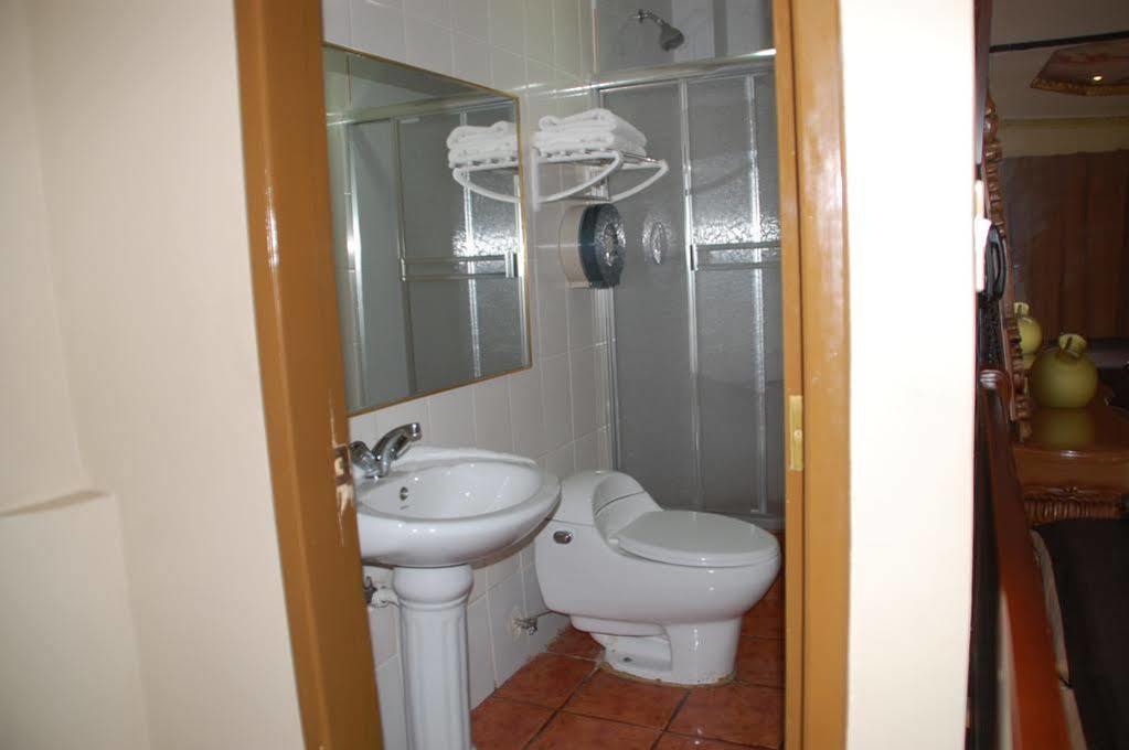 Hotel Ciudad Latin Palace Guayaquil Exteriör bild